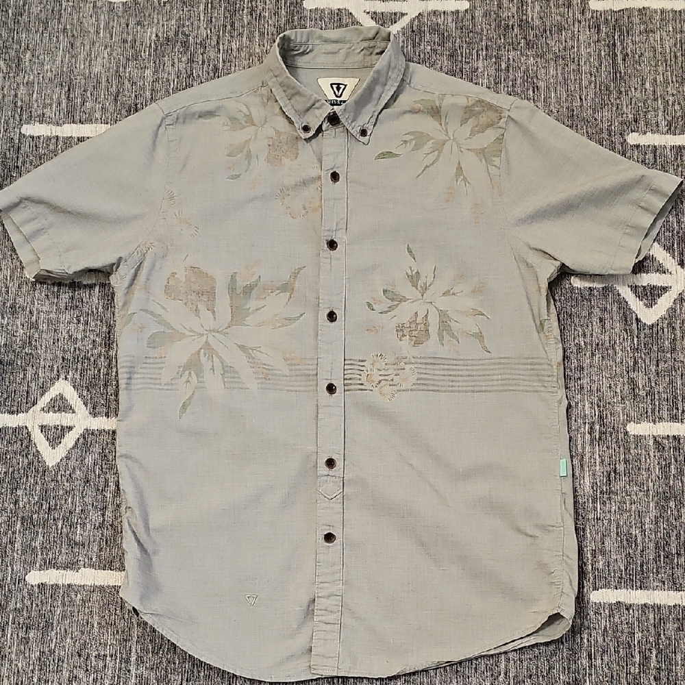 VISSLA Light Gray Short Sleeve Button-Down Hawaiian Shirt